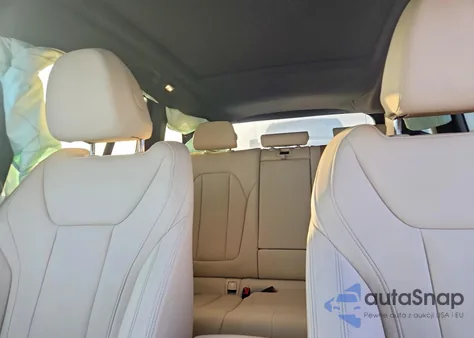 2021 BMW X3 xDrive30I z USA, uszkodzony, nr VIN 5UXTY5C01M9F52768